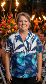 RJC Delightful Hibiscus Women's Hawaiian Camp Shirt – Rayon, Made in Hawaii