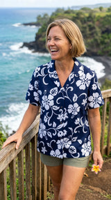 Classic Hibiscus Women's Hawaiian Camp Shirt