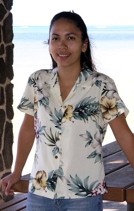 Hibiscus Stephanotis Women's Fitted Blouse
