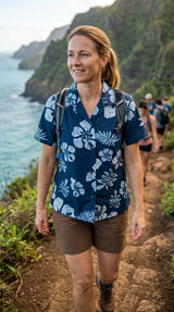 Old School Hibiscus Women's Hawaiian Camp Shirt